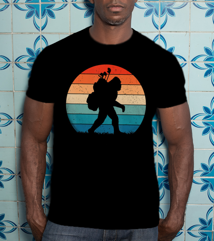 Bigfoot Sasquatch Playing Golf Retro Vintage T-Shirt