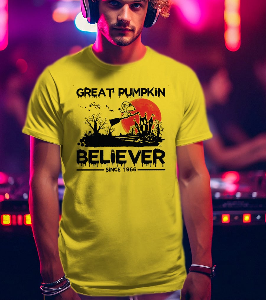 Great Pumpkin Believer Since 1966 Halloween T-Shirt
