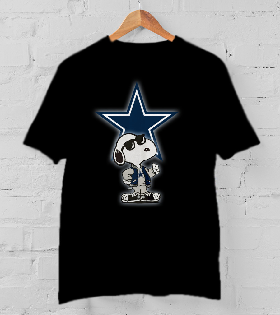 Dallas Cowboys Snoopy Star Logo Iconic Football Team T-Shirt