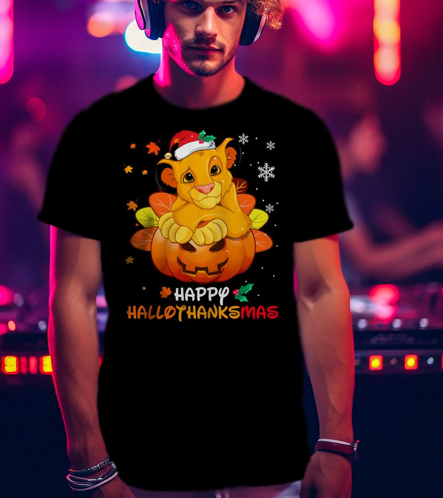 Happy Hallothanksmas Simba Pumpkin Santa Hat Snowflakes T-Shirt