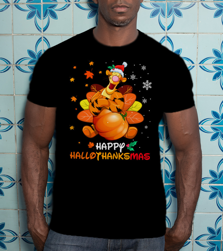 Happy Hallothanksmas Tiger With Pumpkin And Santa Hat T-Shirt