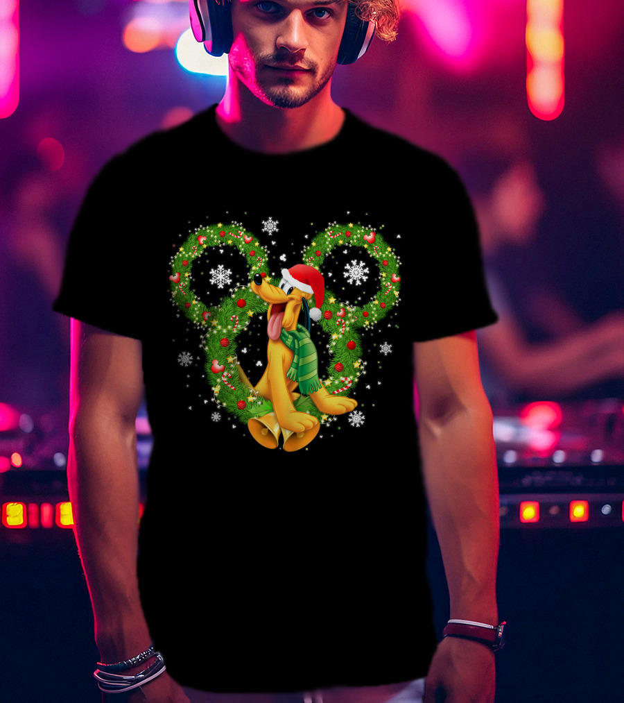 Pluto Christmas Wreath Snowflakes Santa Hat Holiday Disney T-Shirt