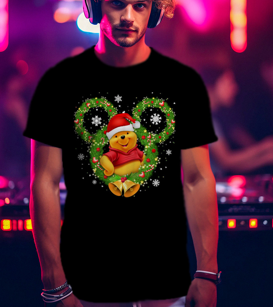 Winnie The Pooh Christmas Mickey Wreath Santa Hat Snowflakes T-Shirt