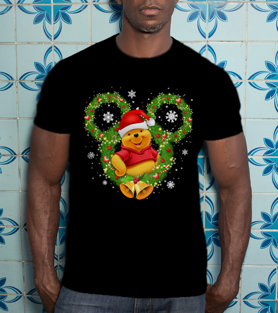 Winnie The Pooh Christmas Mickey Wreath Santa Hat Snowflakes T-Shirt