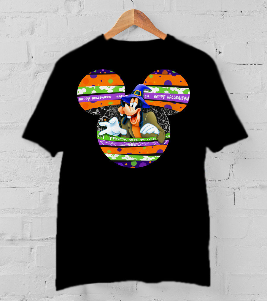 Goofy Happy Halloween Trick Or Treat Mickey Hat T-Shirt
