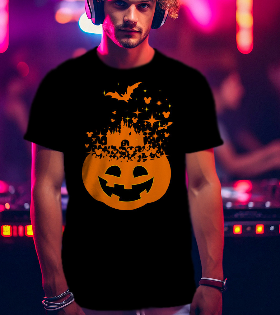 Halloween 74 Magic Pumpkin Castle And Mickey Bat Nightfall T-Shirt