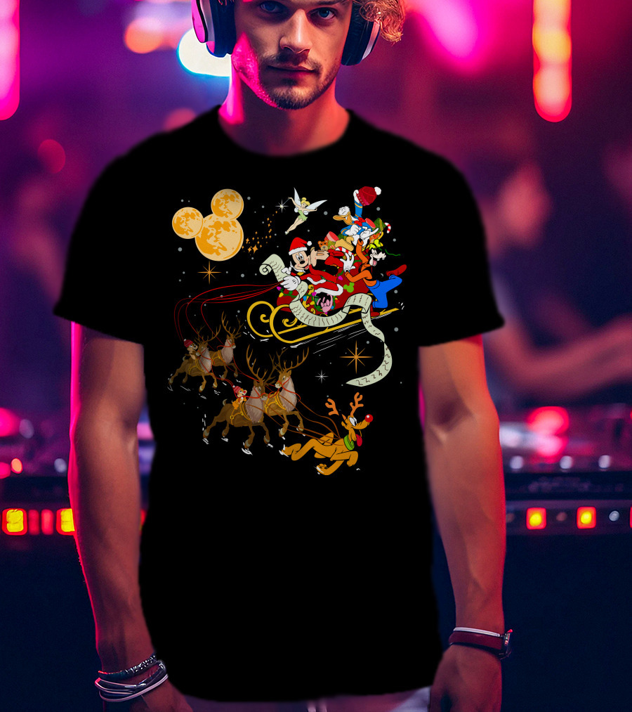 Mickey And Friends Christmas Sleigh Ride With Santa And Reindeer T-Shirt