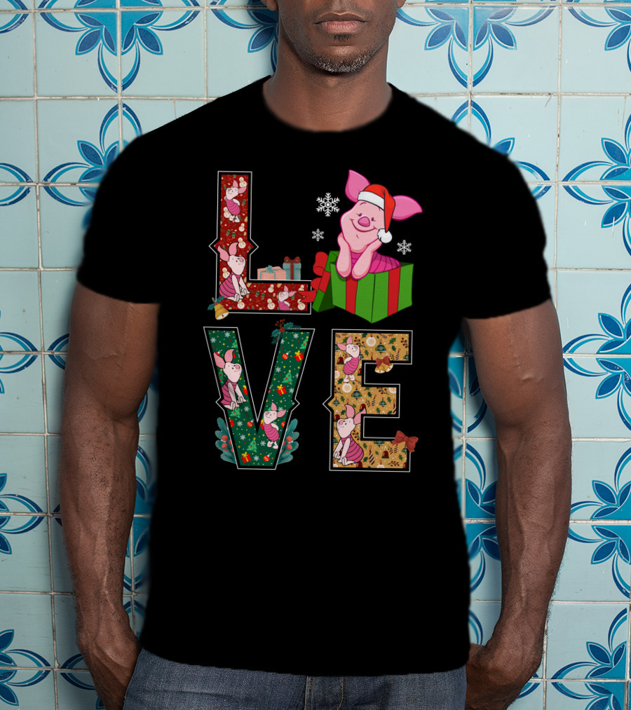 Piglet Christmas Love Santa Hat Gift Box Snowflakes T-Shirt