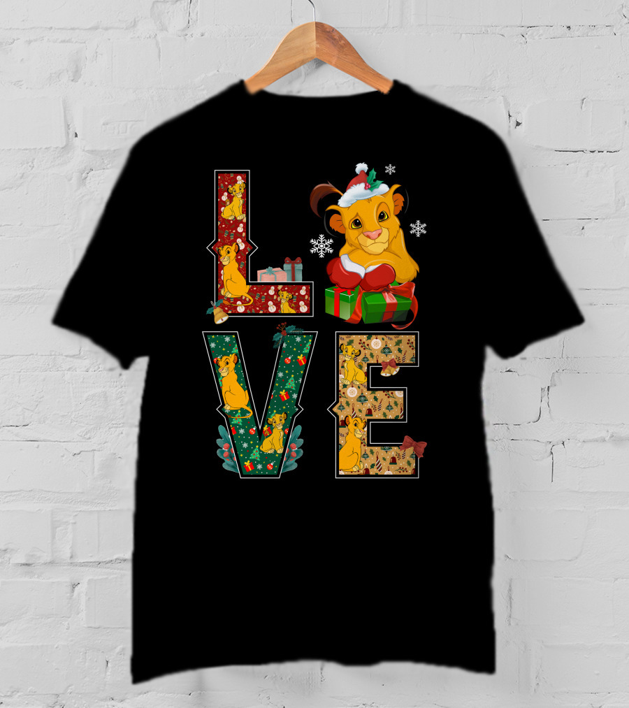 Love Christmas Simba Holiday Gifts And Decorations T-Shirt