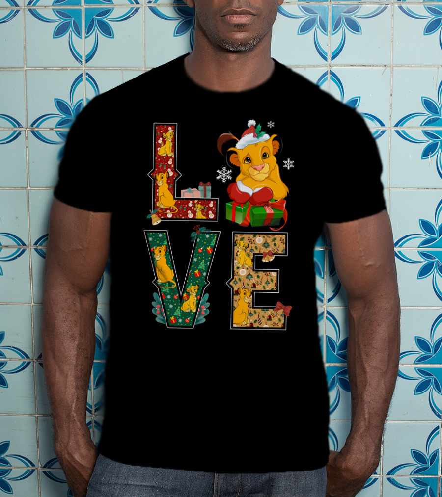 Love Christmas Simba Holiday Gifts And Decorations T-Shirt