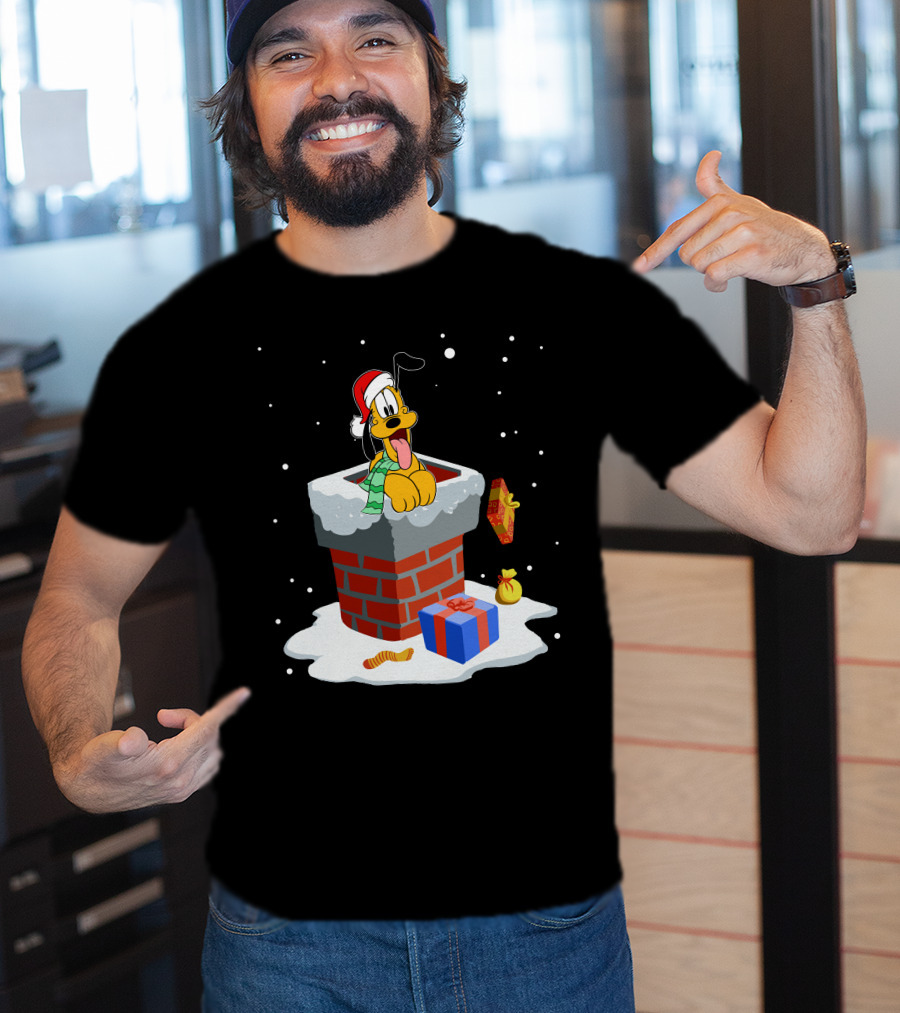 Pluto Christmas Chimney Santa Hat Holiday Scene T-Shirt