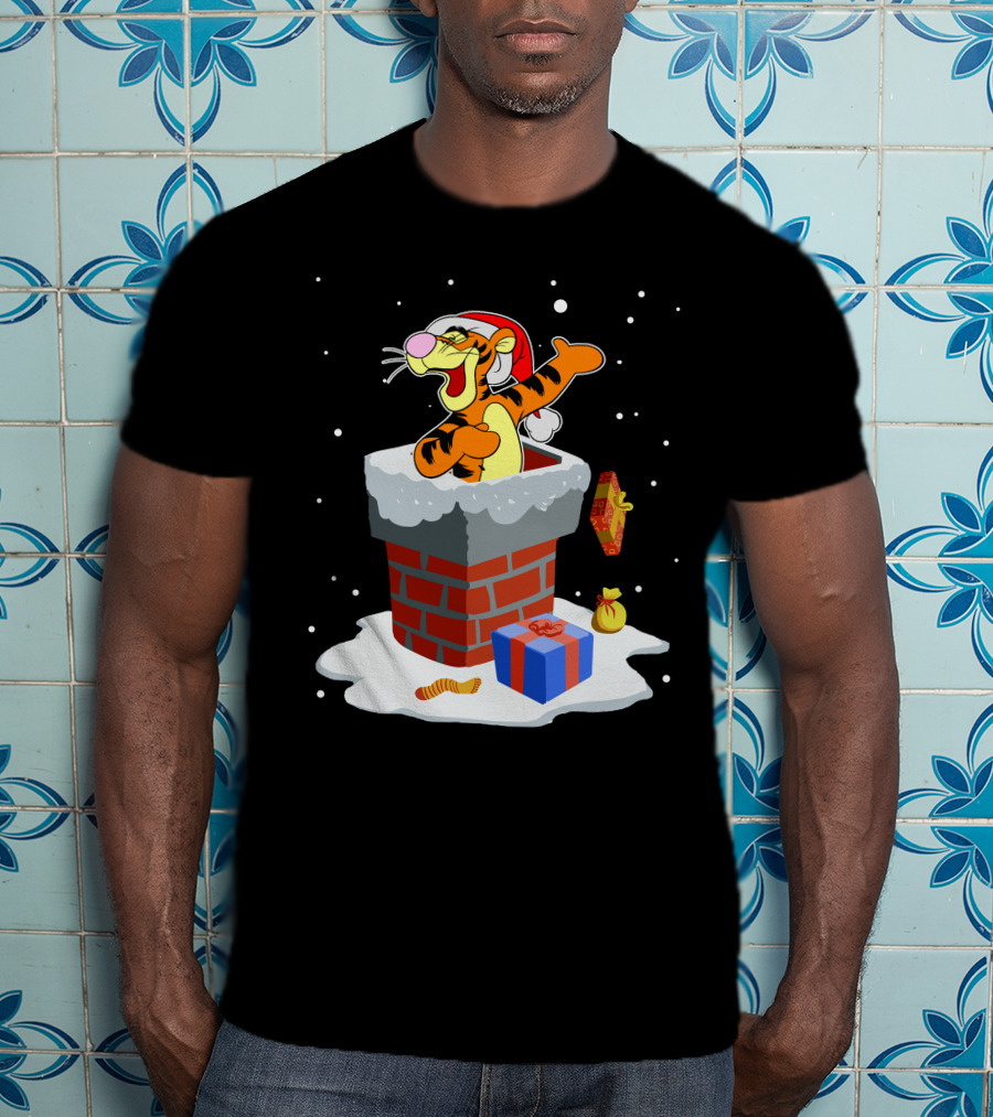 Tigger Santa Chimney Christmas Snow Gifts T-Shirt