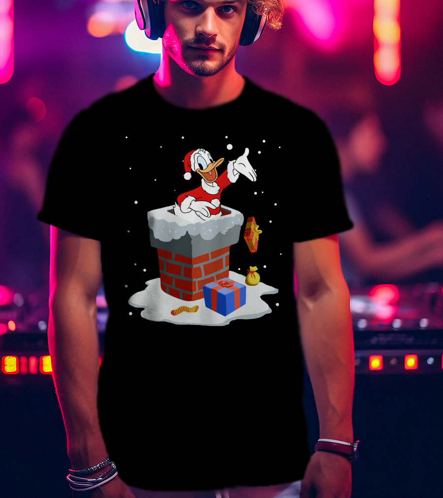 Donald Duck Santa Claus Coming Out Of Chimney With Christmas Gifts T-Shirt