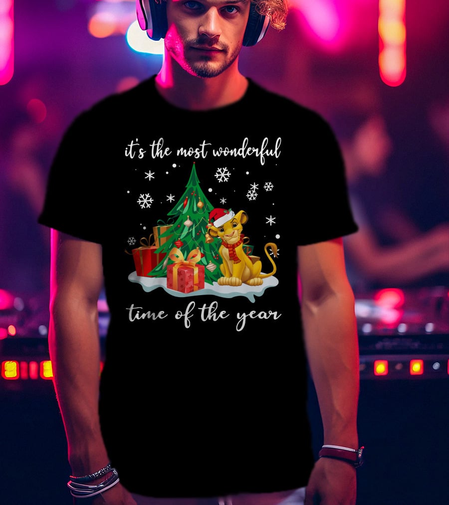 It's The Most Wonderful Time Of The Year Simba Christmas Tree And Gifts T-Shirt