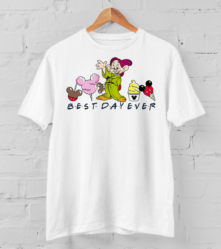 Best Day Ever Dopey Disney Snacks T-Shirt