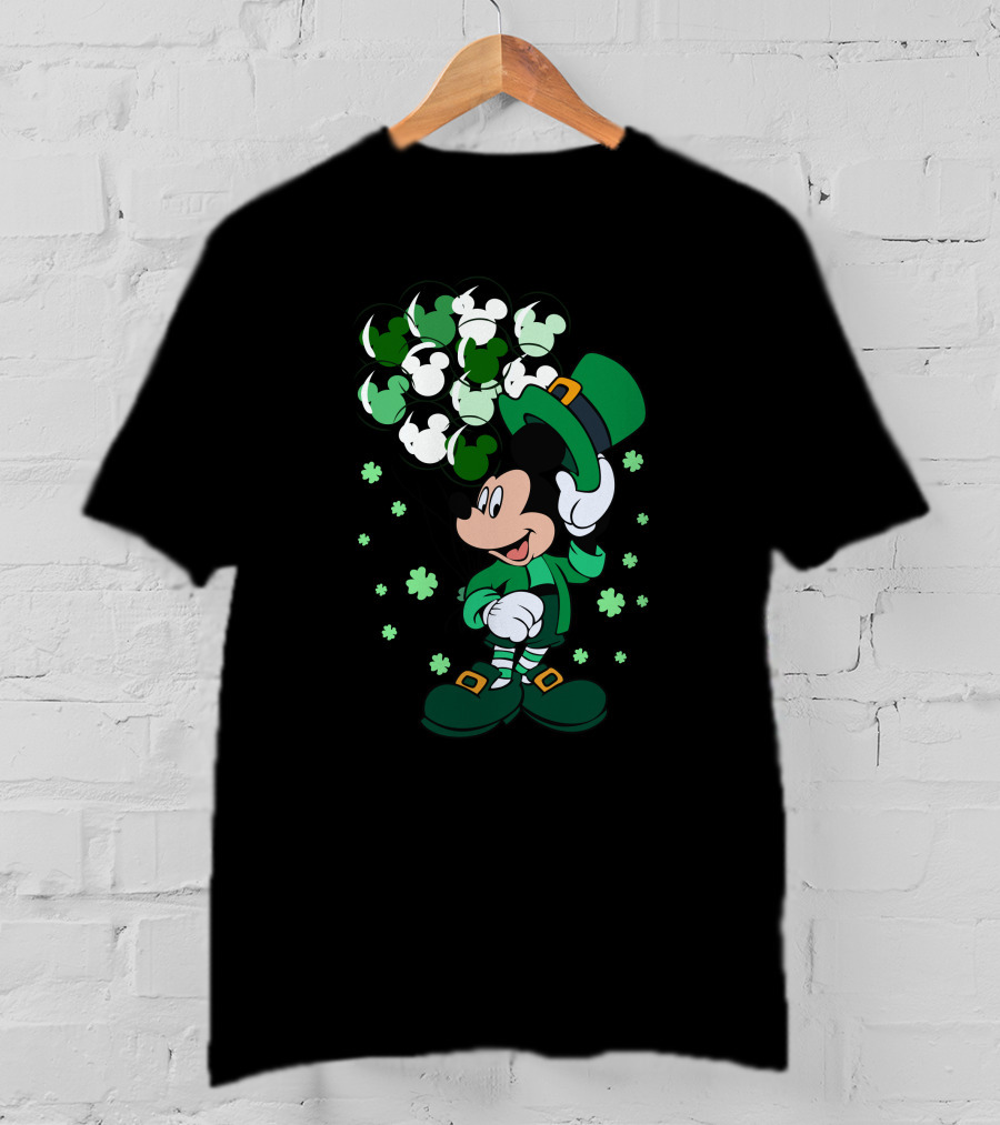 Mickey Mouse St Patrick's Day Celebration With Leprechaun Outfit And Shamrock Balloons T-Shirt