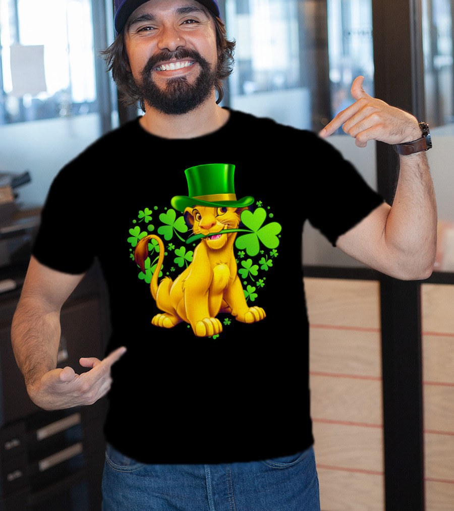 Simba Green Hat Shamrock Heart T-Shirt