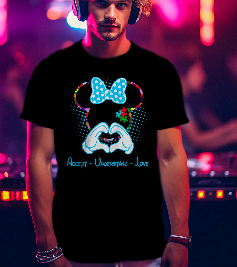Accept Understand Love Autism Minnie Puzzle Bow T-Shirt