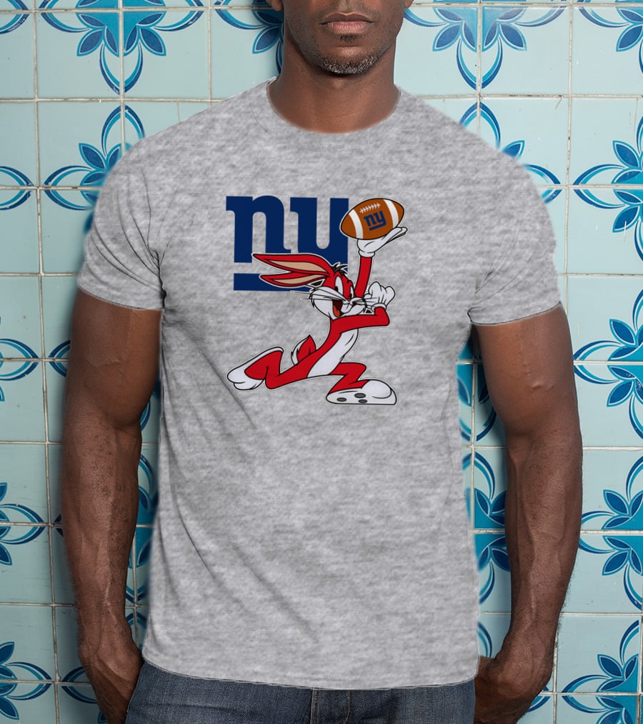 New York Giants Bugs Bunny Football T-Shirt