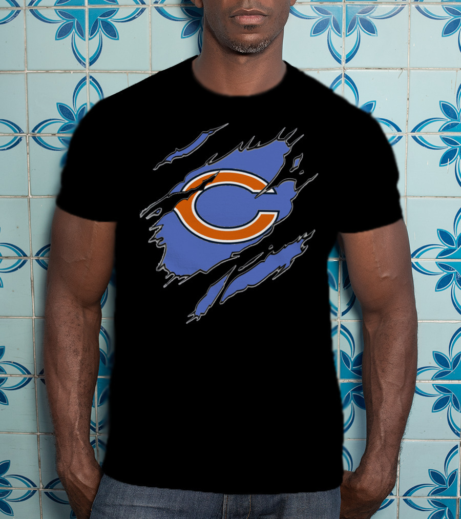 Chicago Bears Iconic C Logo In Claw Marks T-Shirt