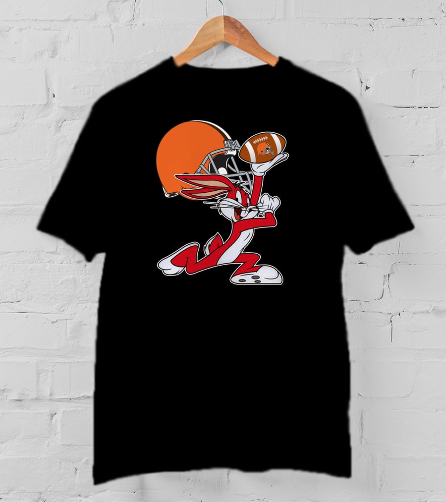 Cleveland Browns Bugs Bunny Football Chiefs T-Shirt