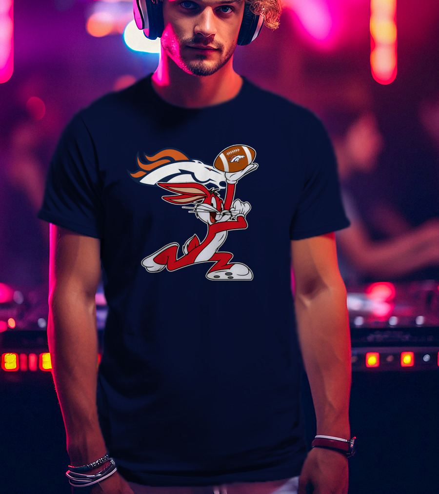 Denver Broncos Bugs Bunny Football Chiefs T-Shirt