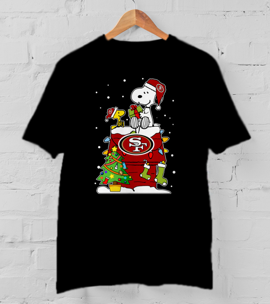 San Francisco 49ers Snoopy And Woodstock Christmas Celebration T-Shirt