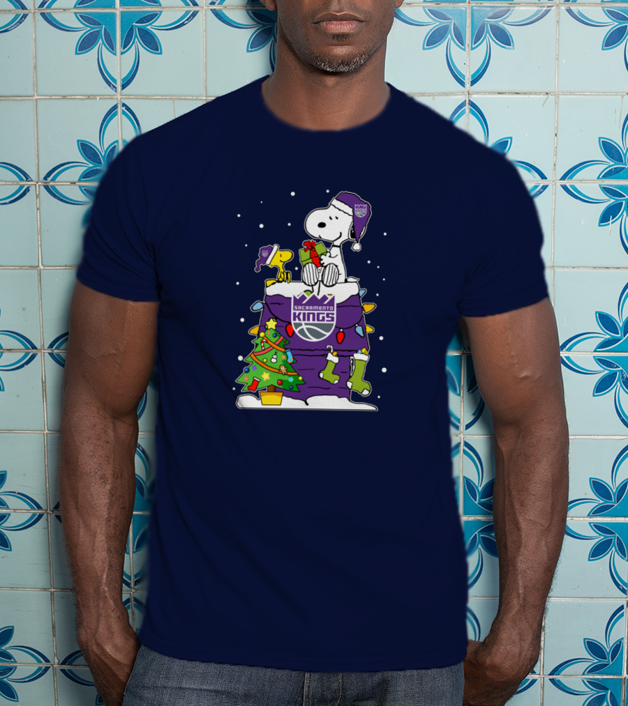 Snoopy Woodstock Sacramento Kings Christmas Tree Holiday Celebration T-Shirt