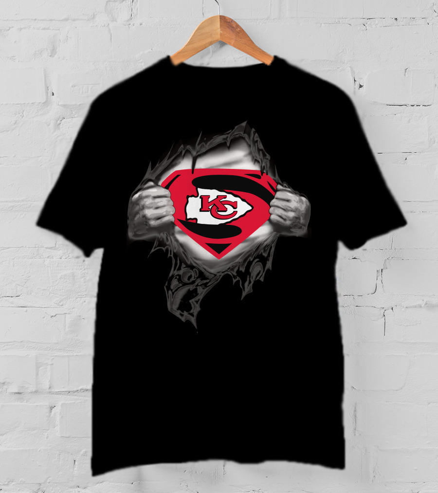 Kansas City Chiefs Super Logo Superman Shield T-Shirt