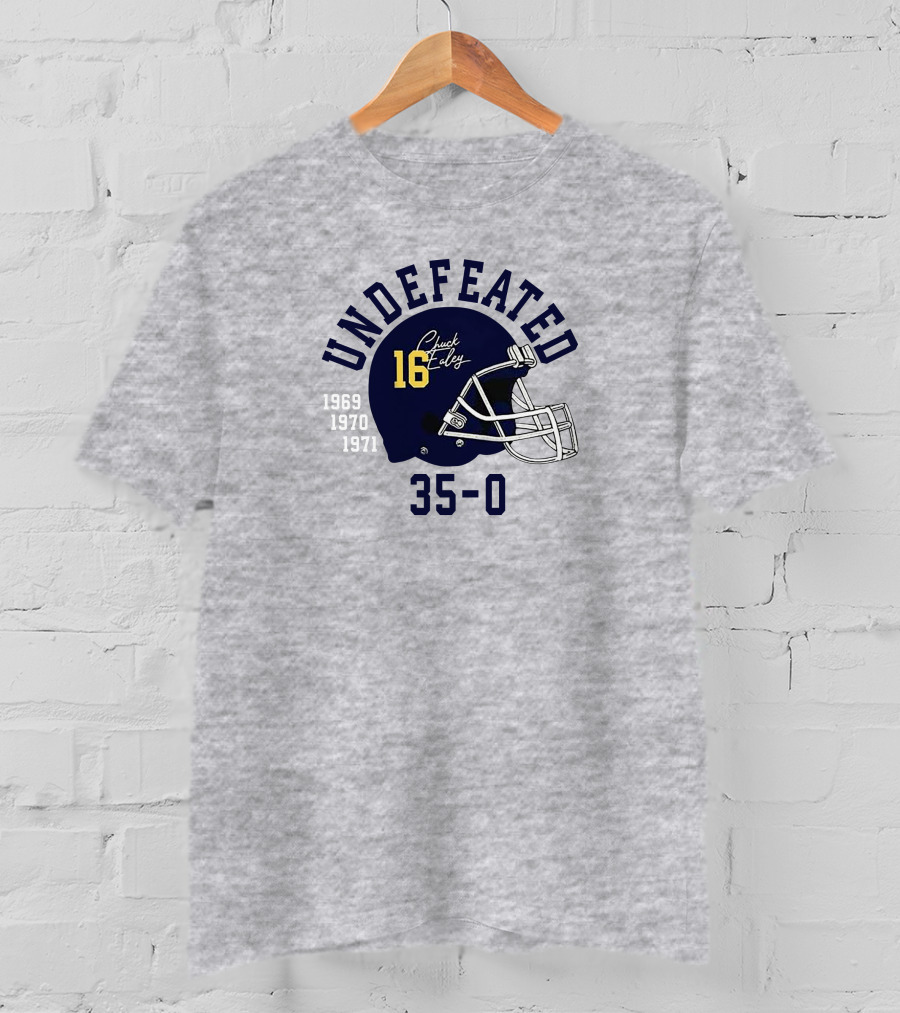 Undefeated Chuck Ealey 1969 1970 1971 35-0 Helmet 16 T-Shirt
