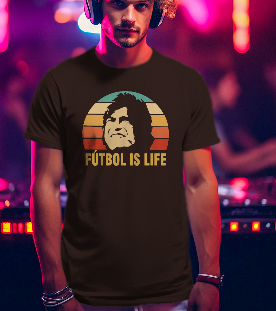 Fútbol Is Life Retro Dani Rojas T-Shirt
