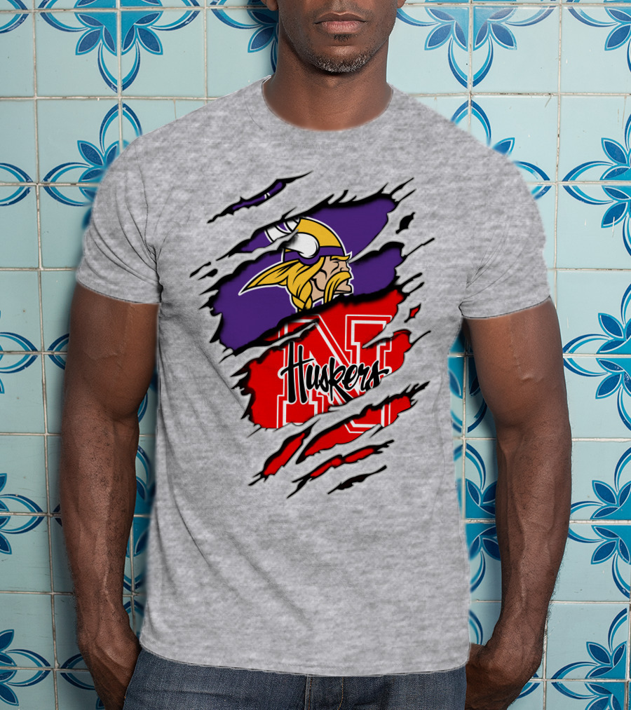Vikings Huskers Ripped Logo Blend T-Shirt