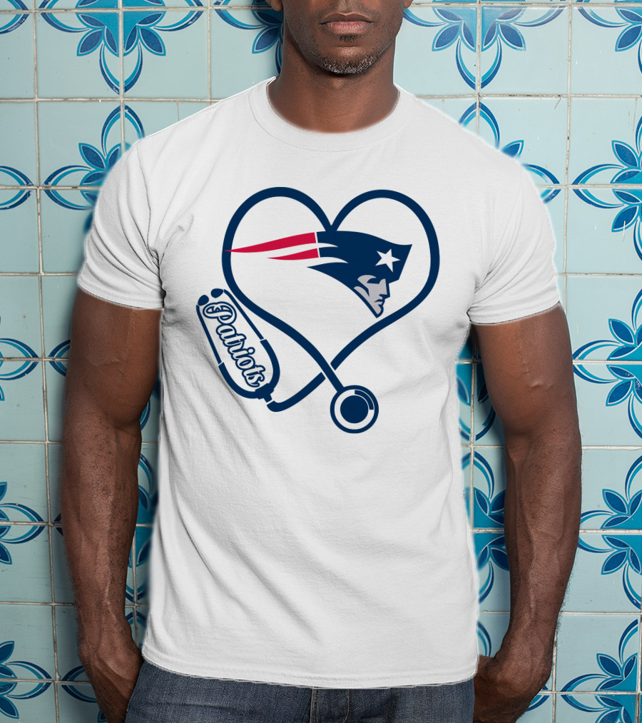 Nurse Heart Stethoscope New England Patriots T-Shirt