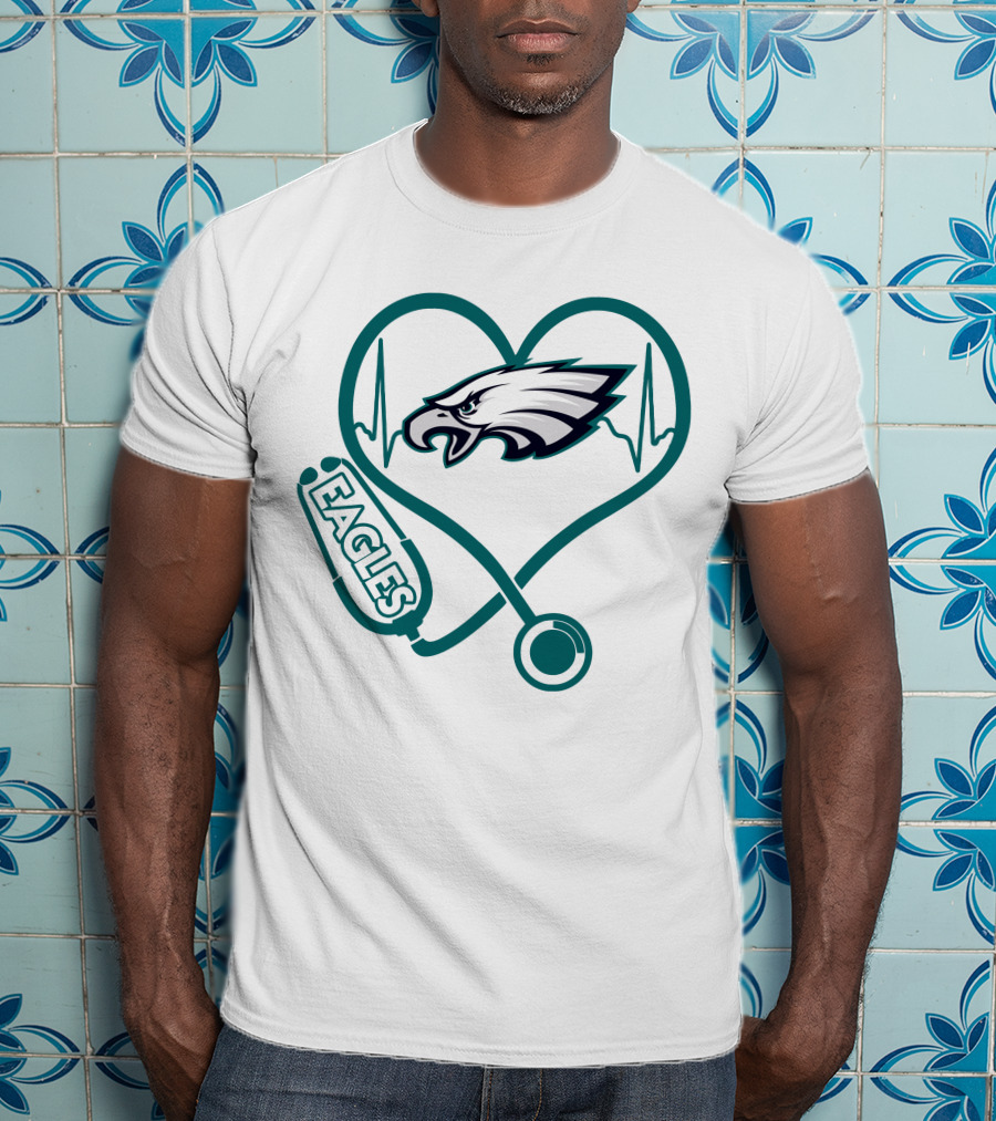Philadelphia Eagles Stethoscope Heart Nurse Love T-Shirt