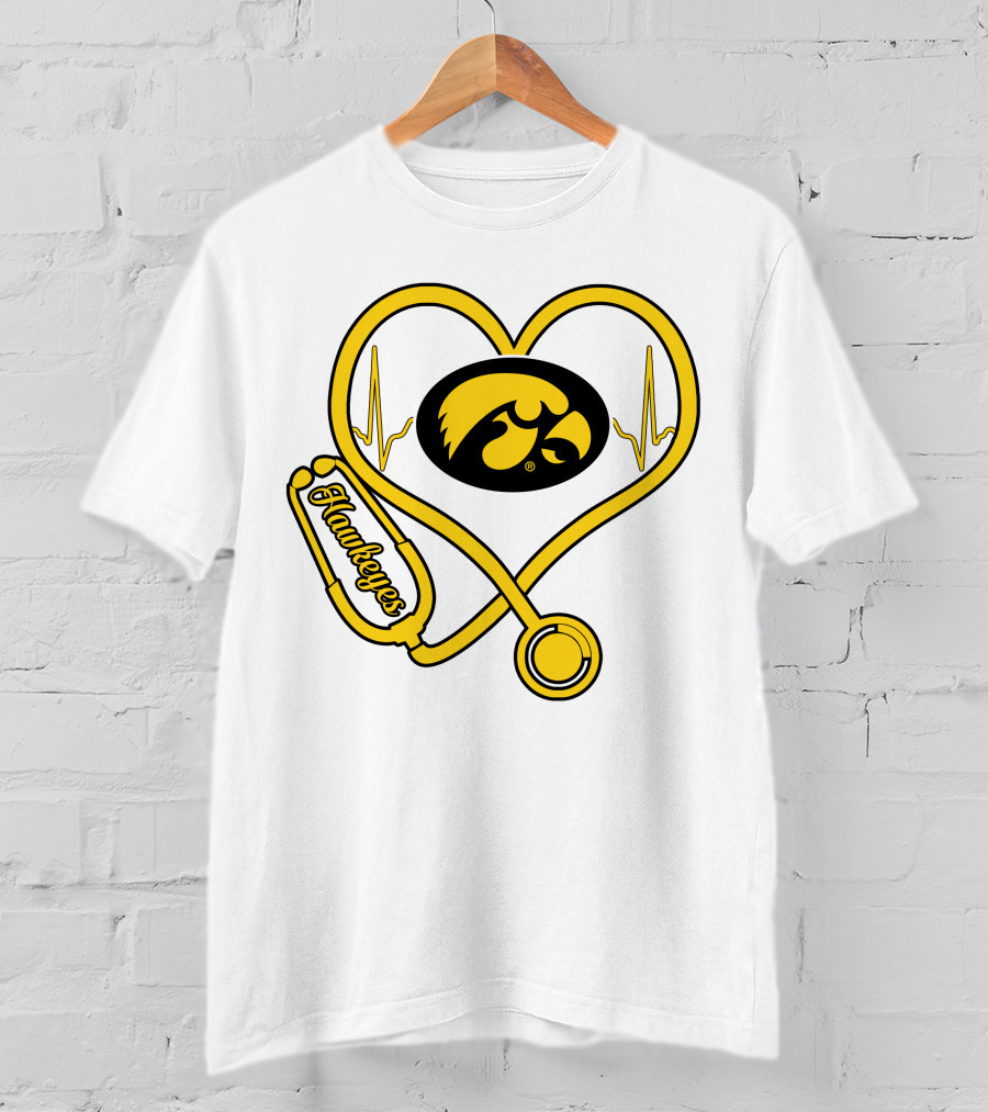 Nurse Heartbeat Love Iowa Hawkeyes Stethoscope T-Shirt