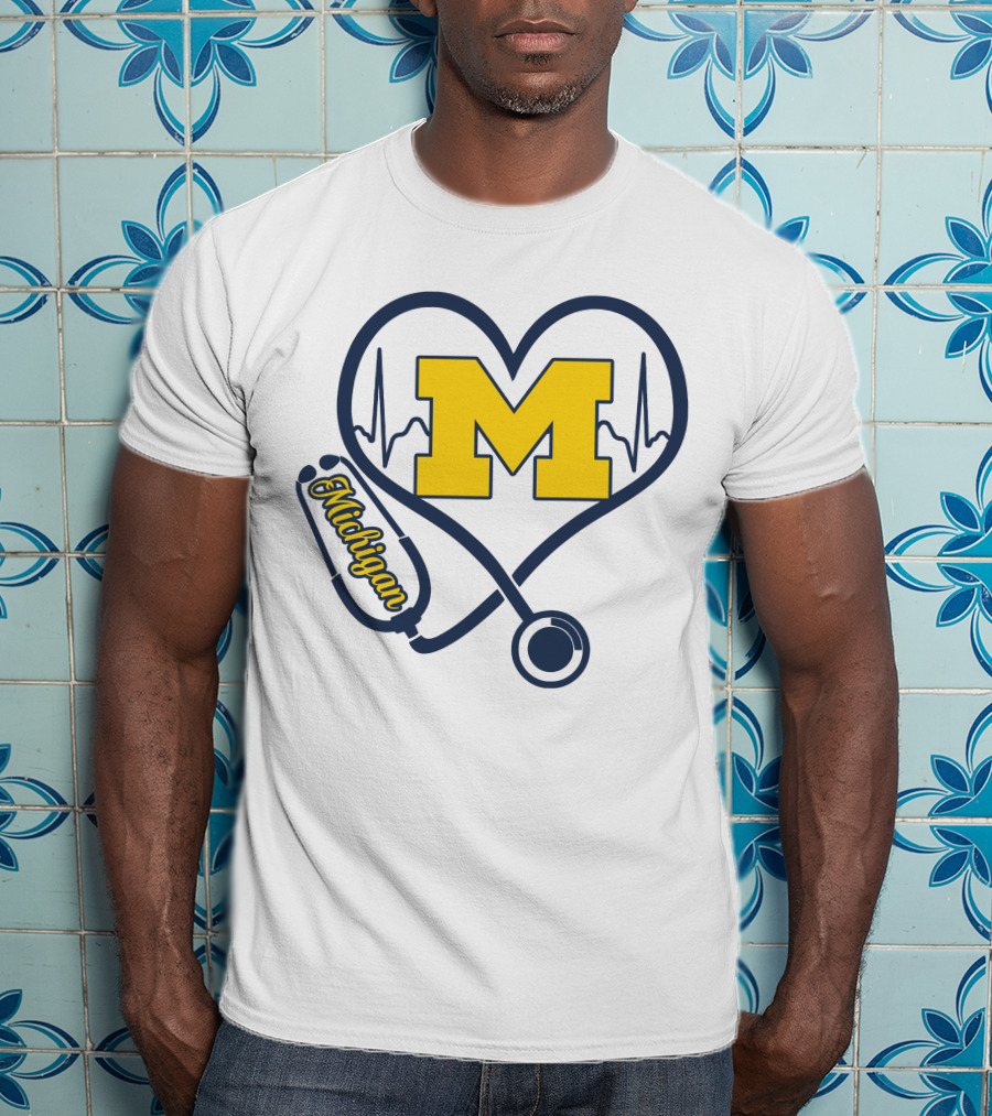 Michigan Wolverines Nurse Heartbeat Love T-Shirt