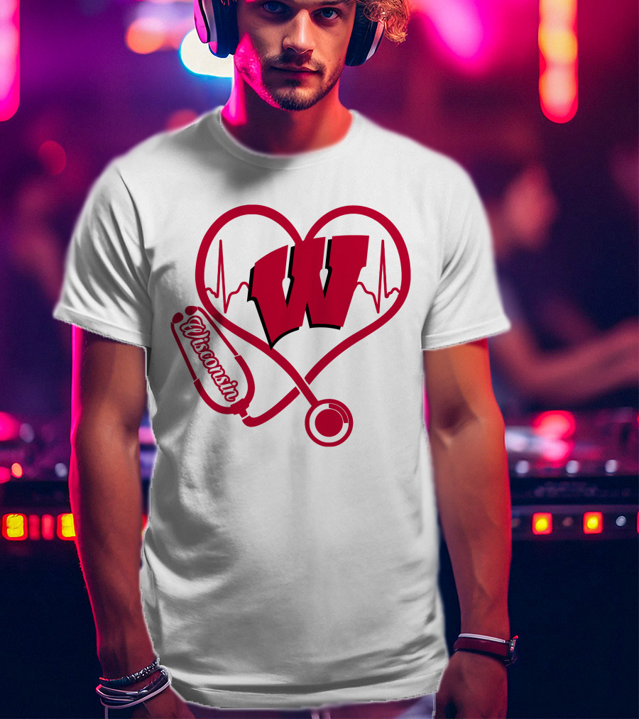 Nurse Love Wisconsin Badgers Heartbeat Stethoscope T-Shirt