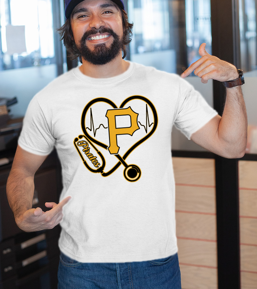 Nurse Heartbeat Stethoscope Pittsburgh Pirates Fan Love T-Shirt