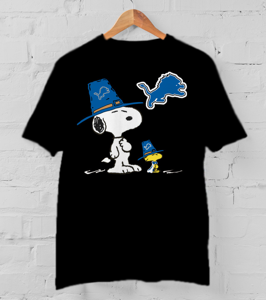 Snoopy Woodstock Detroit Lions Thanksgiving Pilgrim Hats T-Shirt