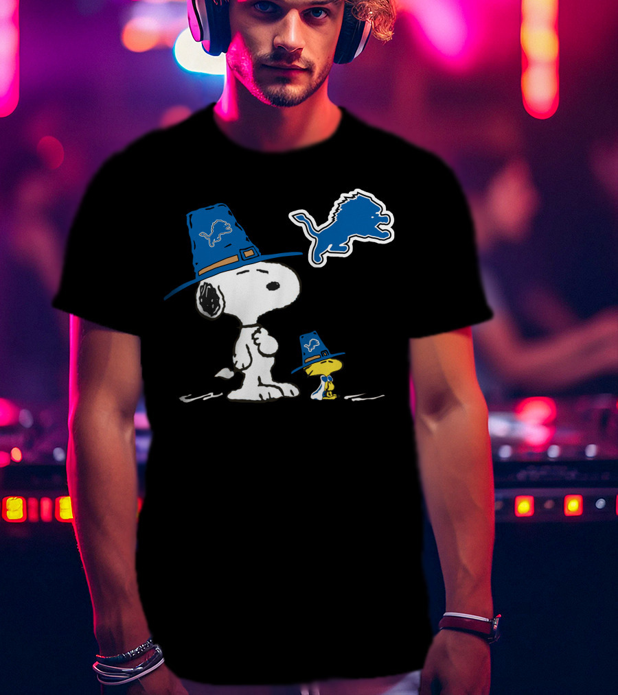 Detroit Lions Snoopy Woodstock Thanksgiving T-Shirt