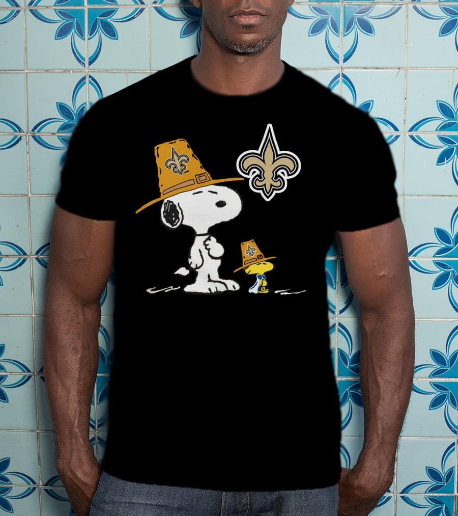 Snoopy Saints Fleur-De-Lis Thanksgiving Hat T-Shirt