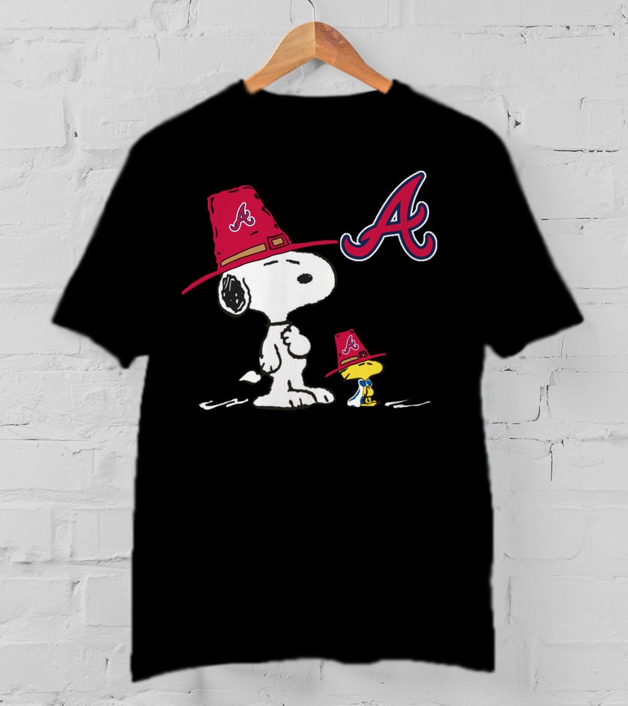 Snoopy And Woodstock Atlanta Braves Hat T-Shirt
