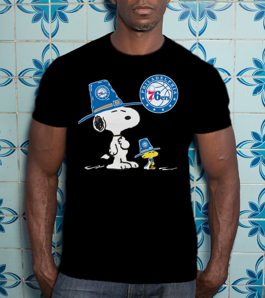 Philadelphia 76ers Snoopy Woodstock Pilgrim Hat Basketball T-Shirt