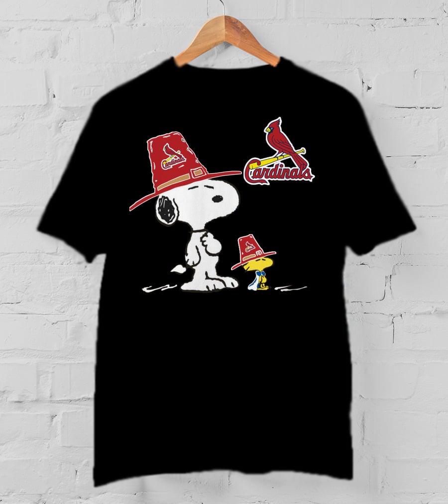 Snoopy Woodstock St Louis Cardinals Baseball Fan Characters T-Shirt