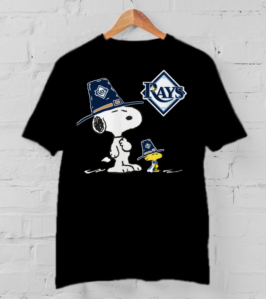 Tampa Bay Rays Snoopy Woodstock Thanksgiving Pilgrim Hats T-Shirt