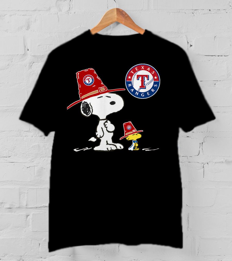 Texas Rangers Snoopy And Woodstock In Red Hats With Team T-Shirt