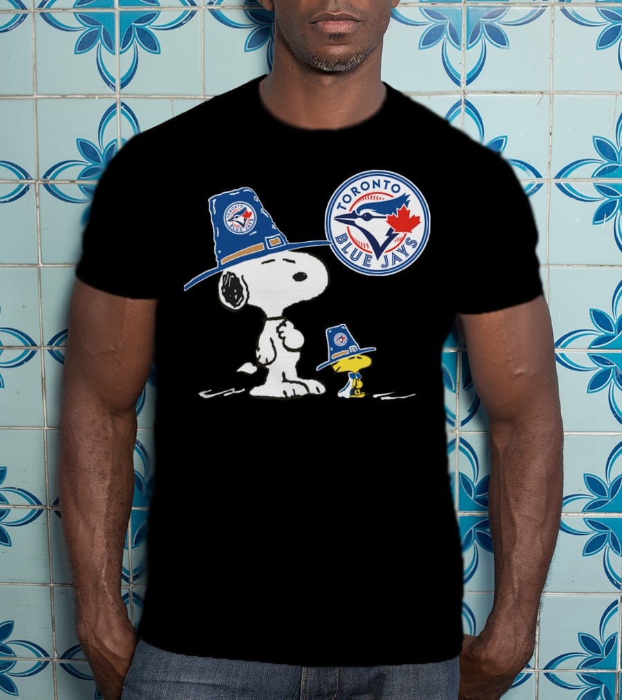 Toronto Blue Jays Snoopy Woodstock Baseball Duo With Team T-Shirt