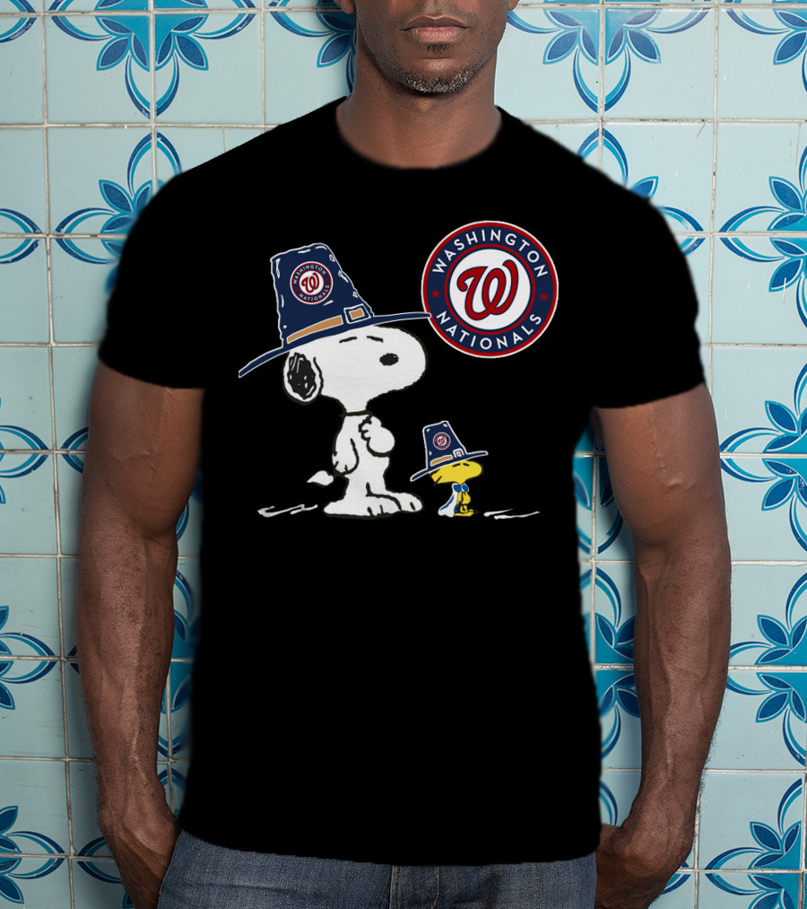 Washington Nationals Snoopy And Woodstock Pilgrim Hats T-Shirt