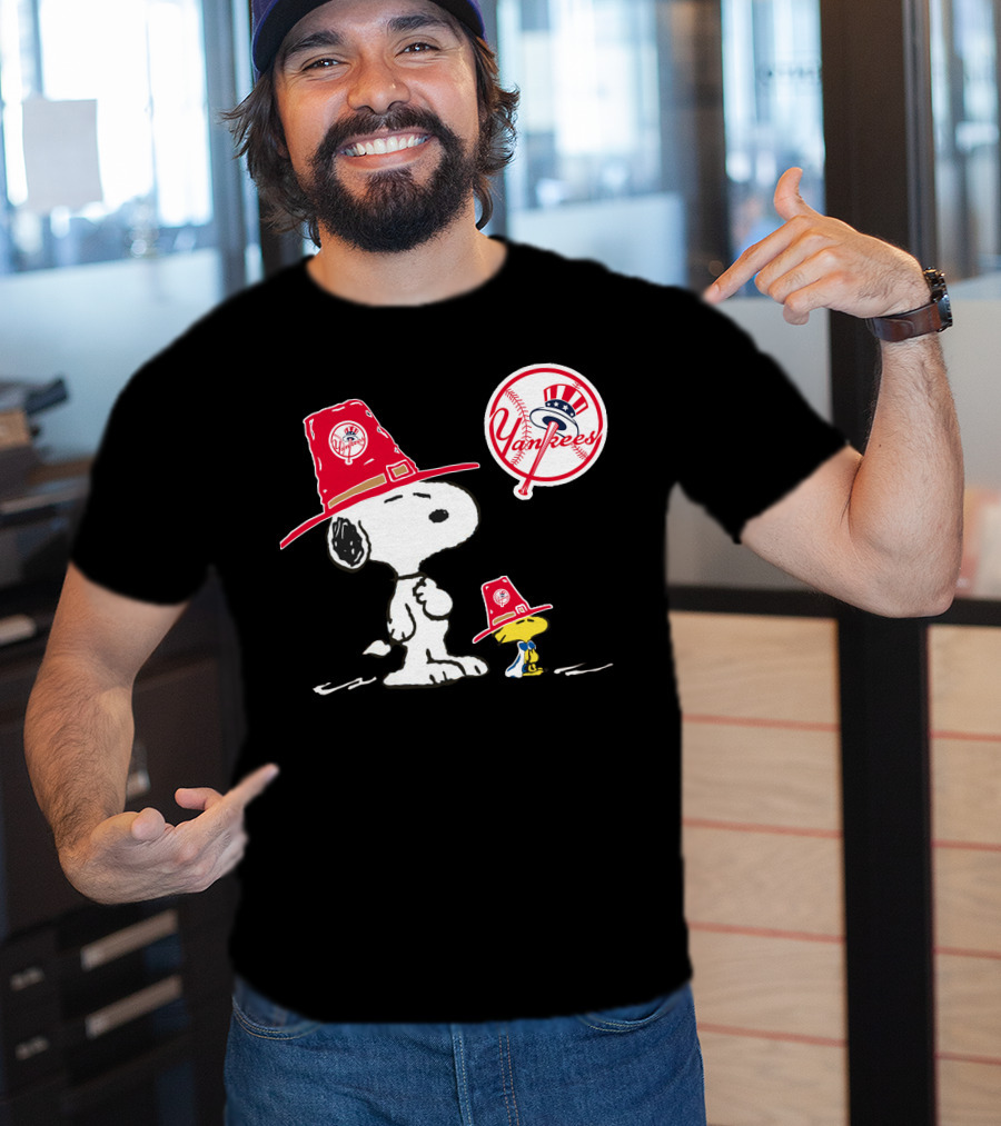 Yankees Snoopy Woodstock Baseball Hat T-Shirt
