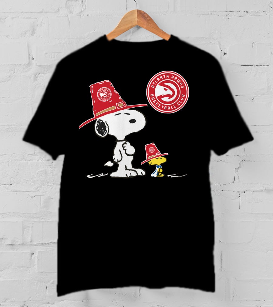 Atlanta Hawks Basketball Club Snoopy Woodstock Fan Hat T-Shirt